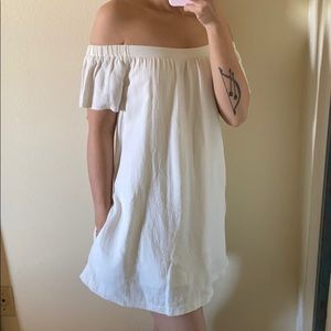 ASTR the label off the shoulder dress